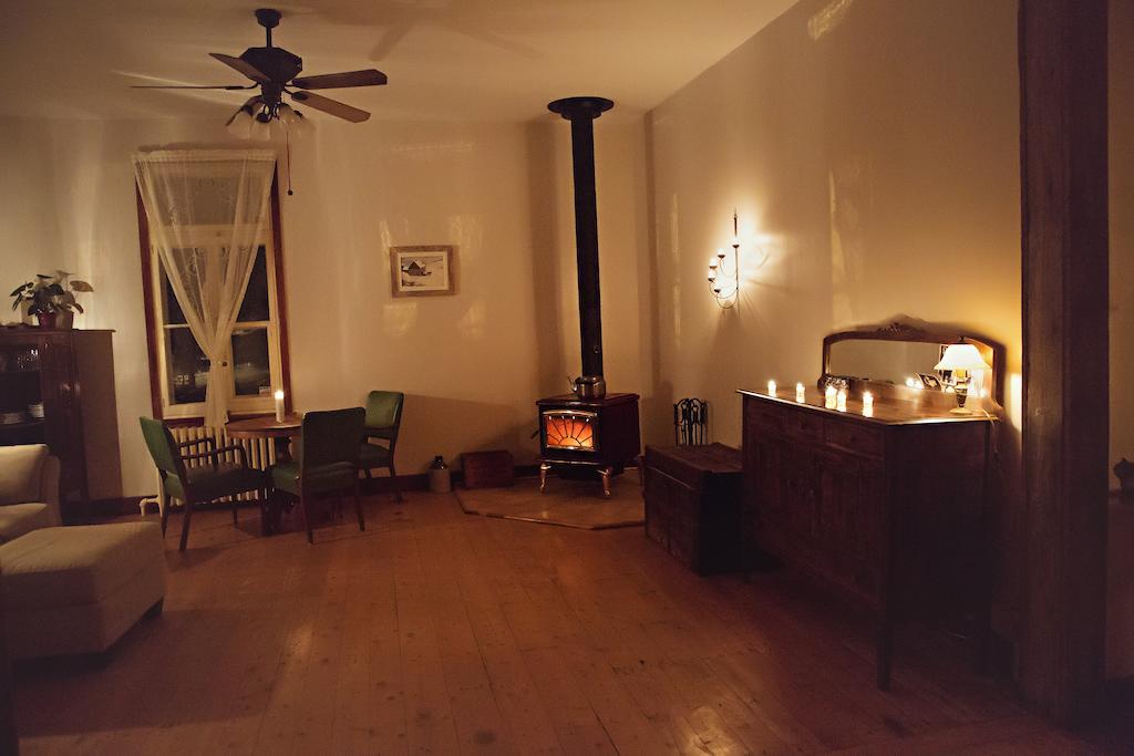 Auberge Carpe Diem Baie-Saint-Paul Bagian luar foto
