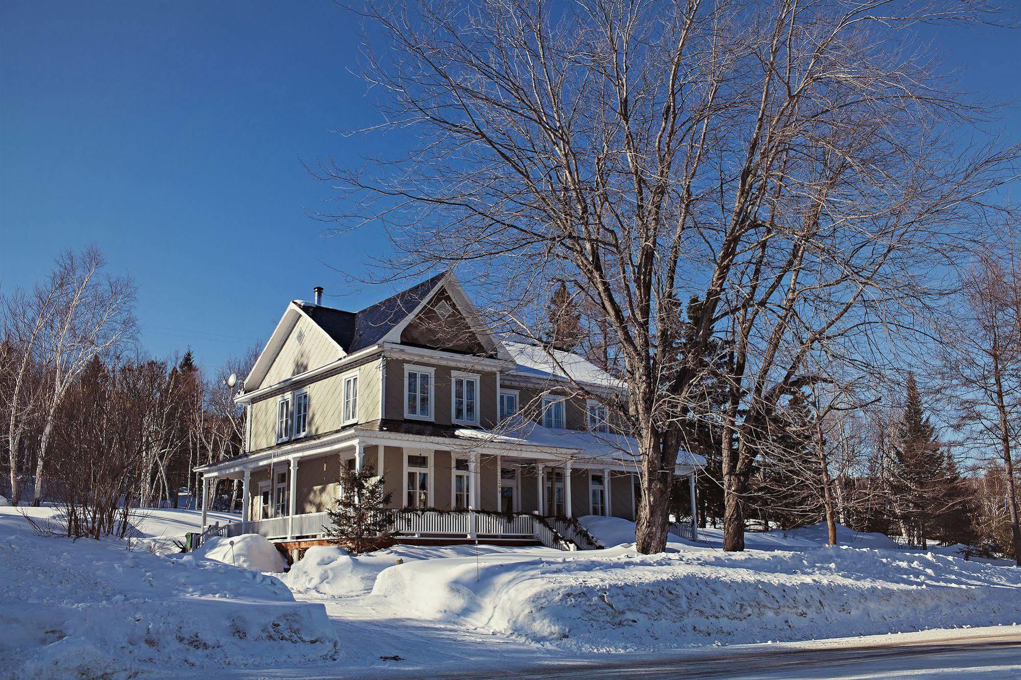 Auberge Carpe Diem Baie-Saint-Paul Bagian luar foto