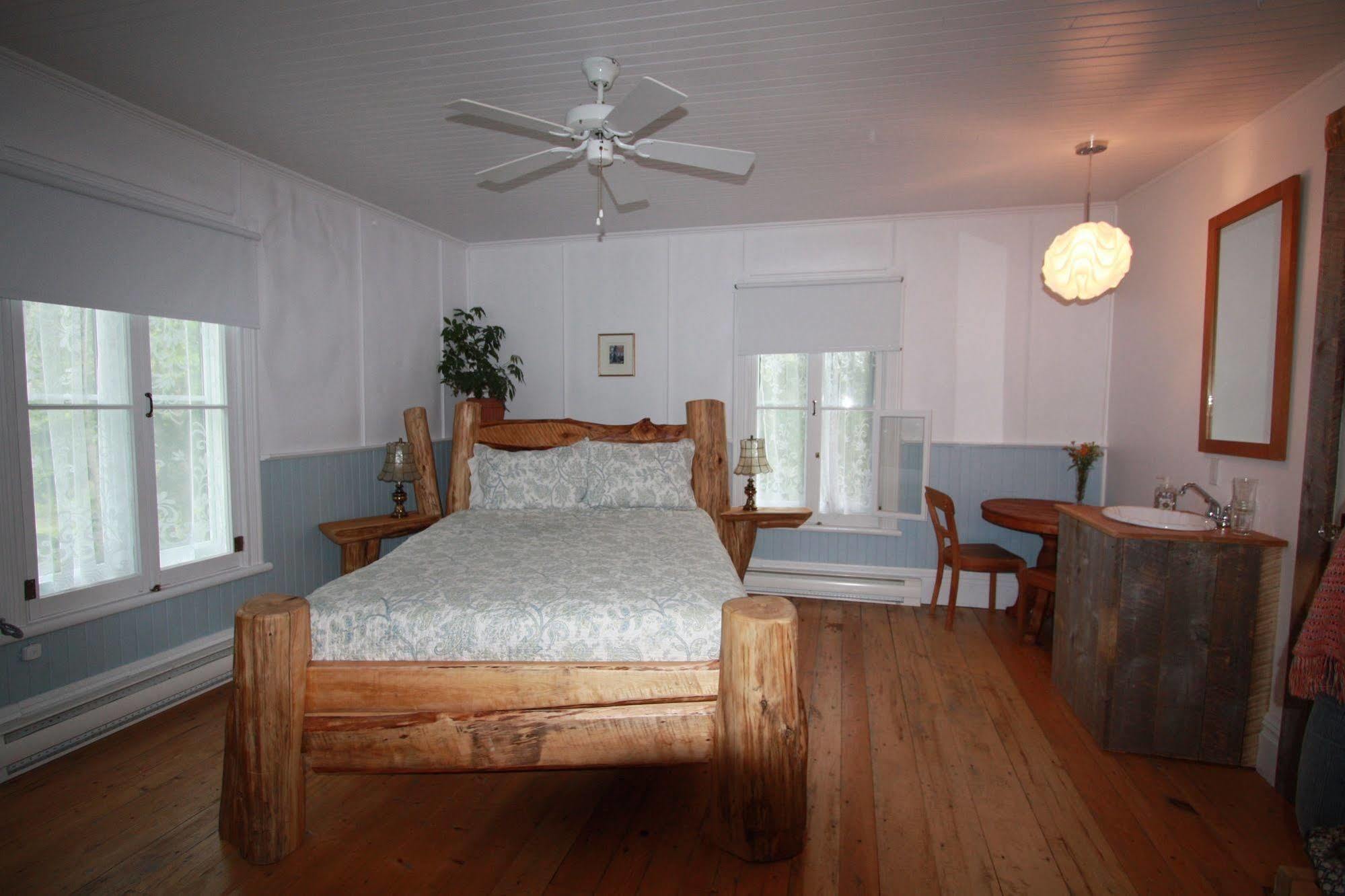 Auberge Carpe Diem Baie-Saint-Paul Bagian luar foto